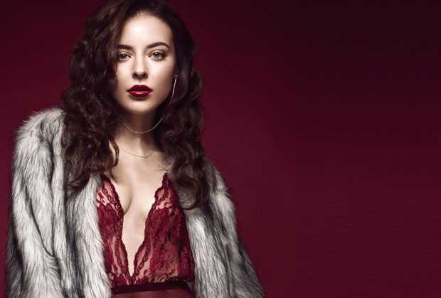 Романтична и заводљива чипка 